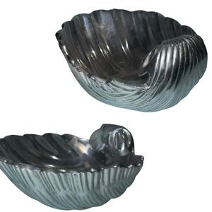 Set of 2 Vintage Cast‎ Aluminum Shell Bowls Coastal Beach Decor Nut Dish